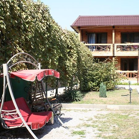 Guest House Sirius Пицунда Екстериор снимка
