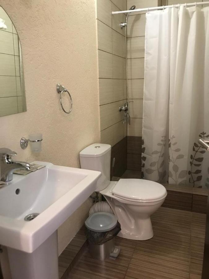 Guest House Sirius Пицунда Екстериор снимка