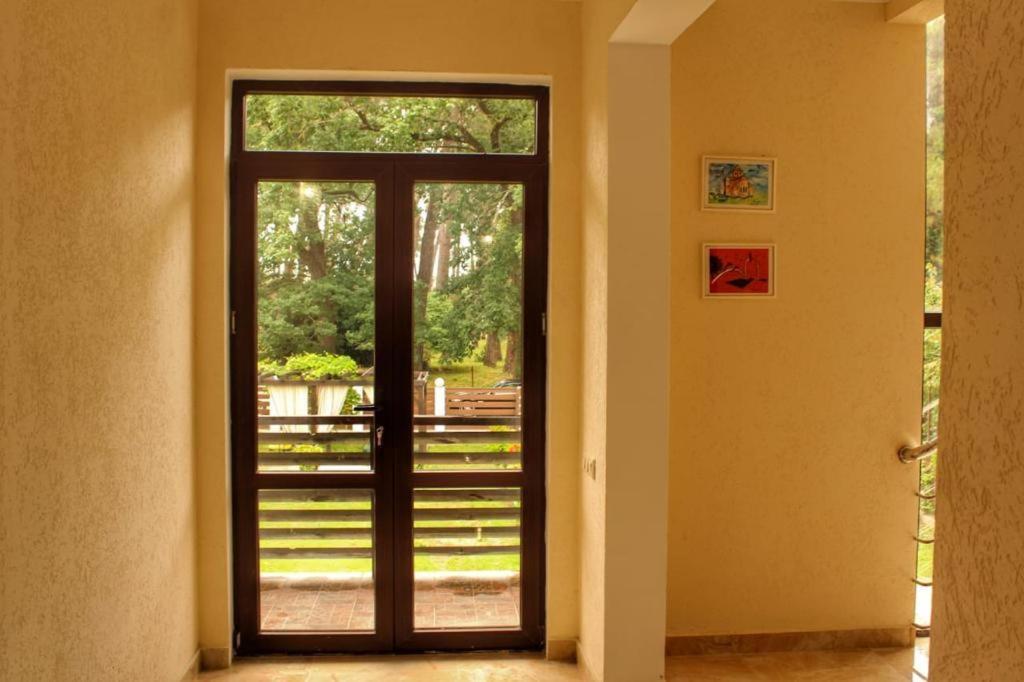 Guest House Sirius Пицунда Екстериор снимка