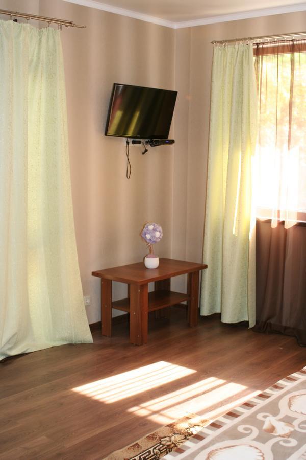 Guest House Sirius Пицунда Екстериор снимка