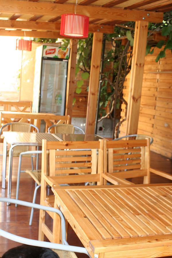 Guest House Sirius Пицунда Екстериор снимка