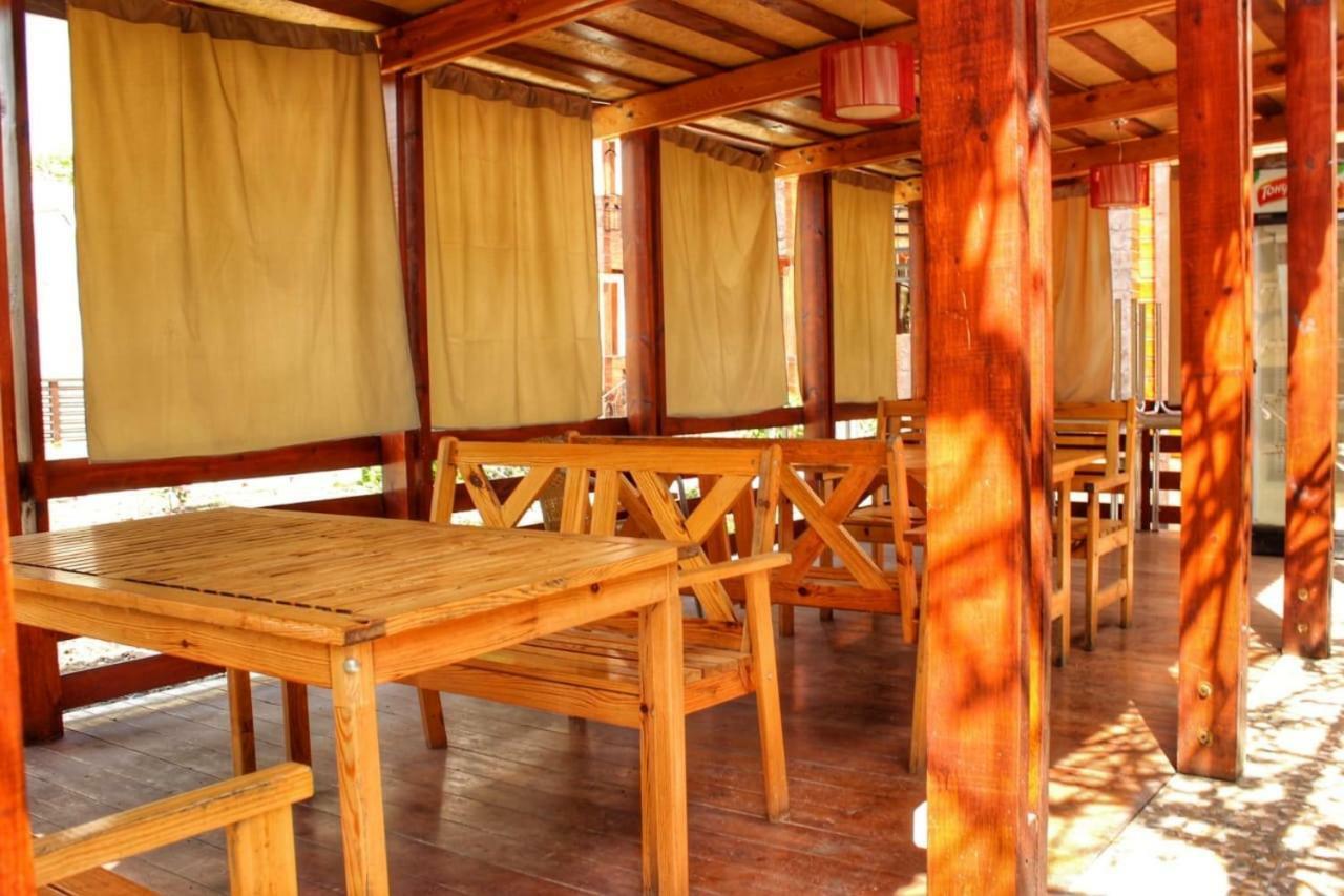 Guest House Sirius Пицунда Екстериор снимка